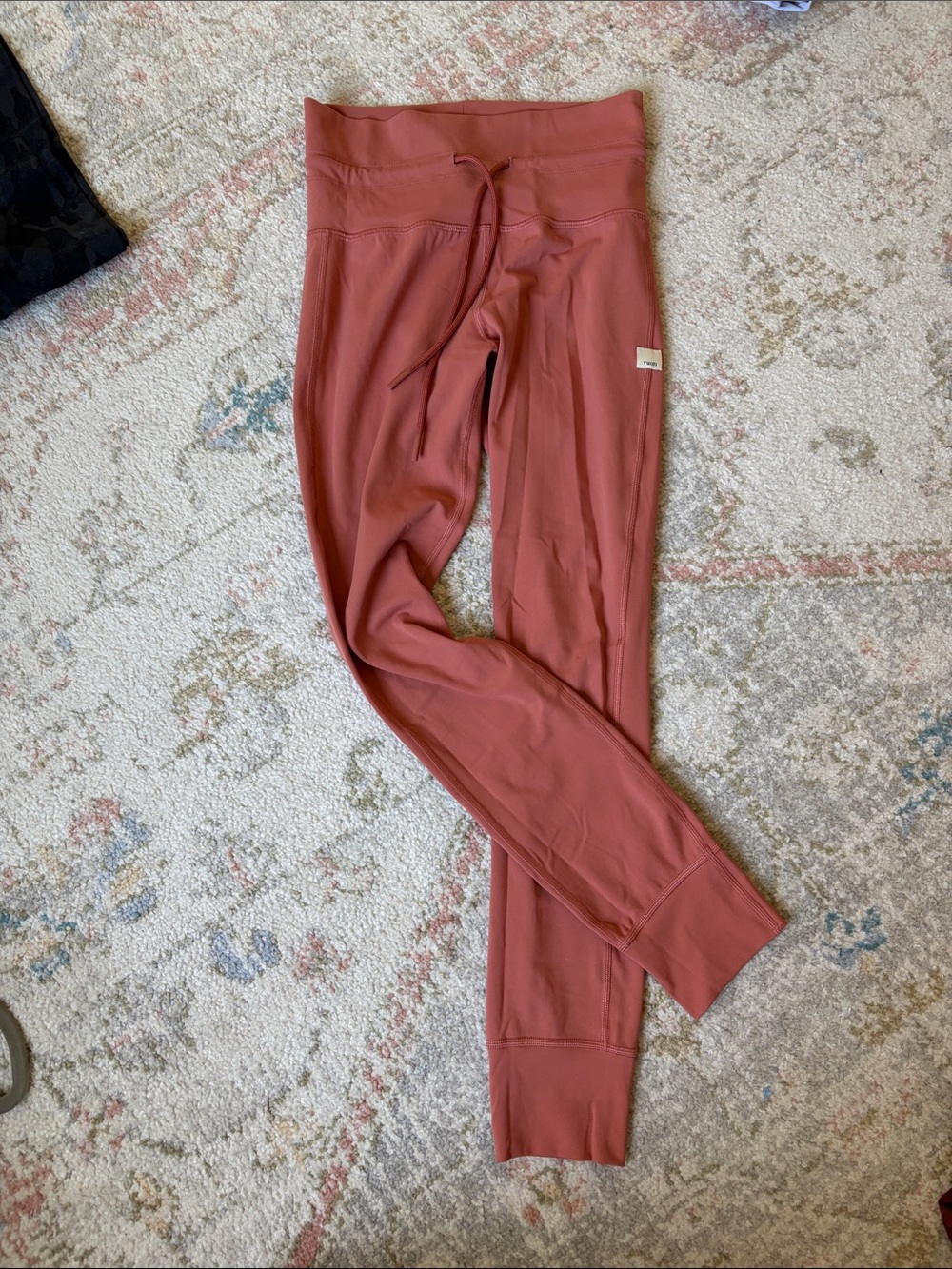Vuori Women’s Daily Track Leggings